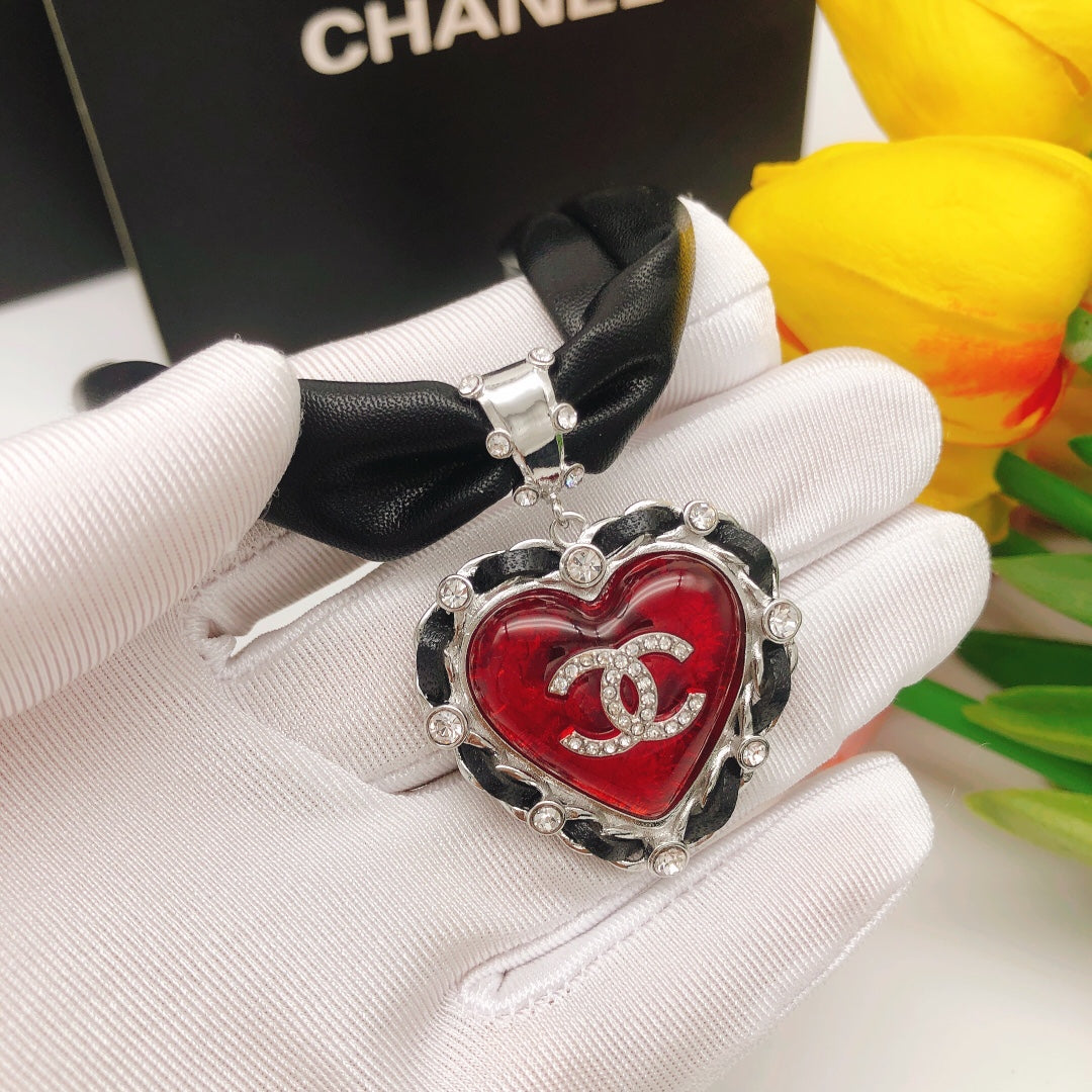 18K  Chanel 2021 Leather Choker Necklace